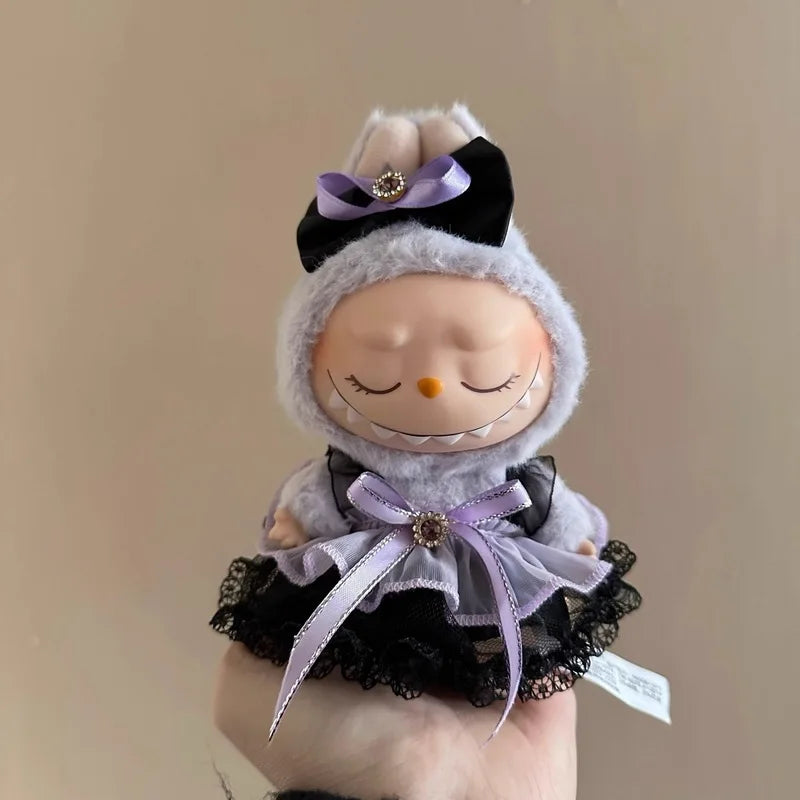 Labubu Peluche Colgante 17cm – Accesorios de Ropa Kpop Estilo Princesa con Vestido de Moño, Muñeco Idol Kawaii Regalo Colección