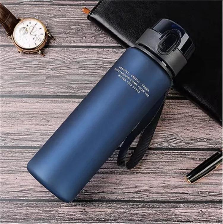 Botella Deportiva Portátil Libre de BPA | A Prueba de Fugas | 400ml / 560ml | Para Gimnasio, Viajes y Senderismo
