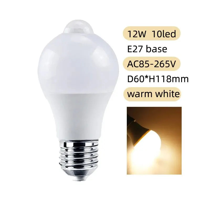 Bombilla LED E27 12W con sensor de movimiento PIR – Auto ON/OFF, luz cálida o blanca para hogar, garaje y exteriores