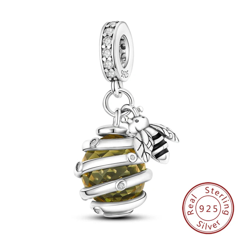 Charm de Plata 925 Luciérnaga y Mariposa Luminoso – Abalorio Brillante para Pulseras Originales