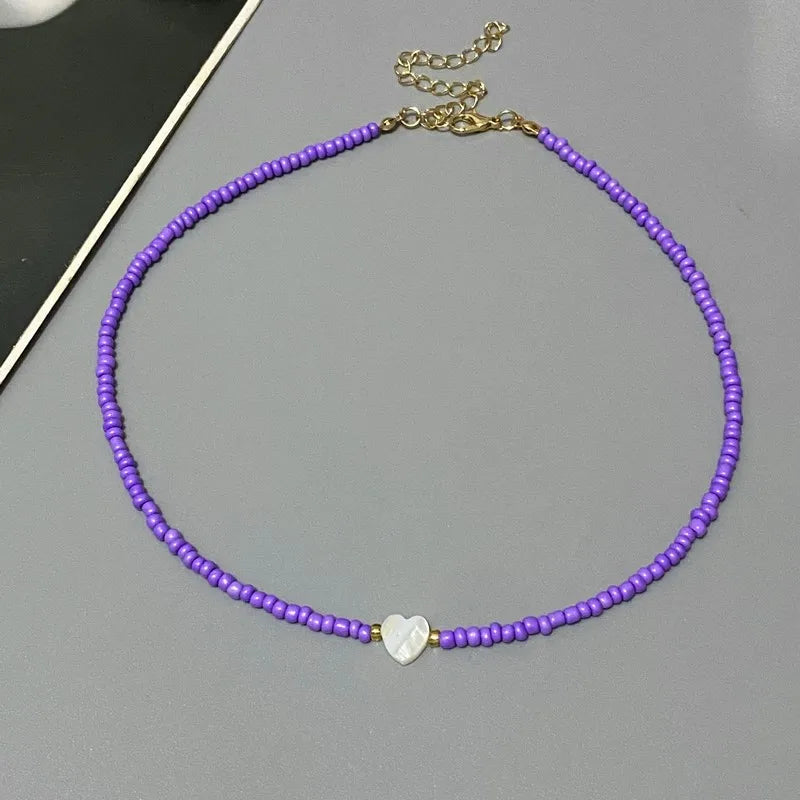 Collar Choker con Concha Natural y Dije de Corazón – Cuentas de Colores de Moda para Mujer y Niña