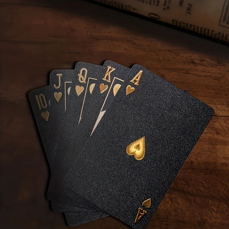 Baraja de Cartas Impermeables Negro y Dorado – Naipes de Lujo para Juegos y Regalos
