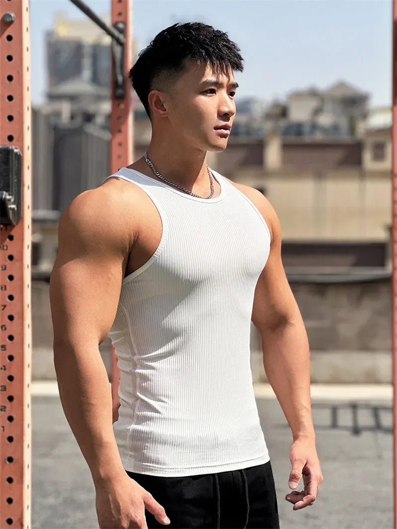 Tank Top Oversized de Hombre – Camiseta Sin Mangas, Cuello Redondo con Rayas Elásticas, Gym, Fitness, Running y Bodybuilding