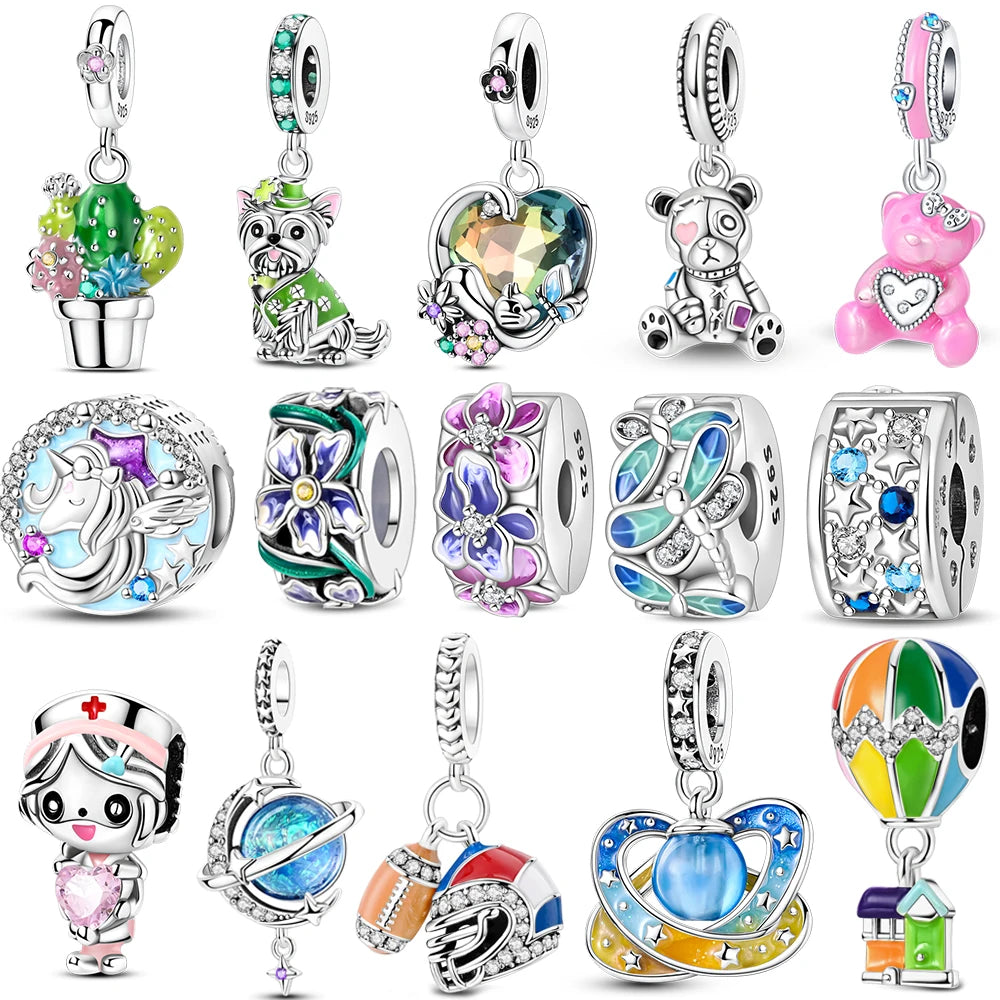 Charm de Plata 925 Trébol Azul Degradado y Flor Iris Rosa – Abalorio Elegante para Pulseras Originales