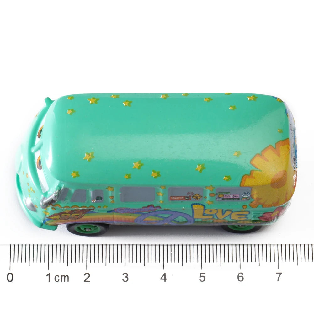 Coche de Juguete Disney Pixar Cars 3 Lightning McQueen & Mater 1:55 – Colección de Vehículos de Metal Diecast