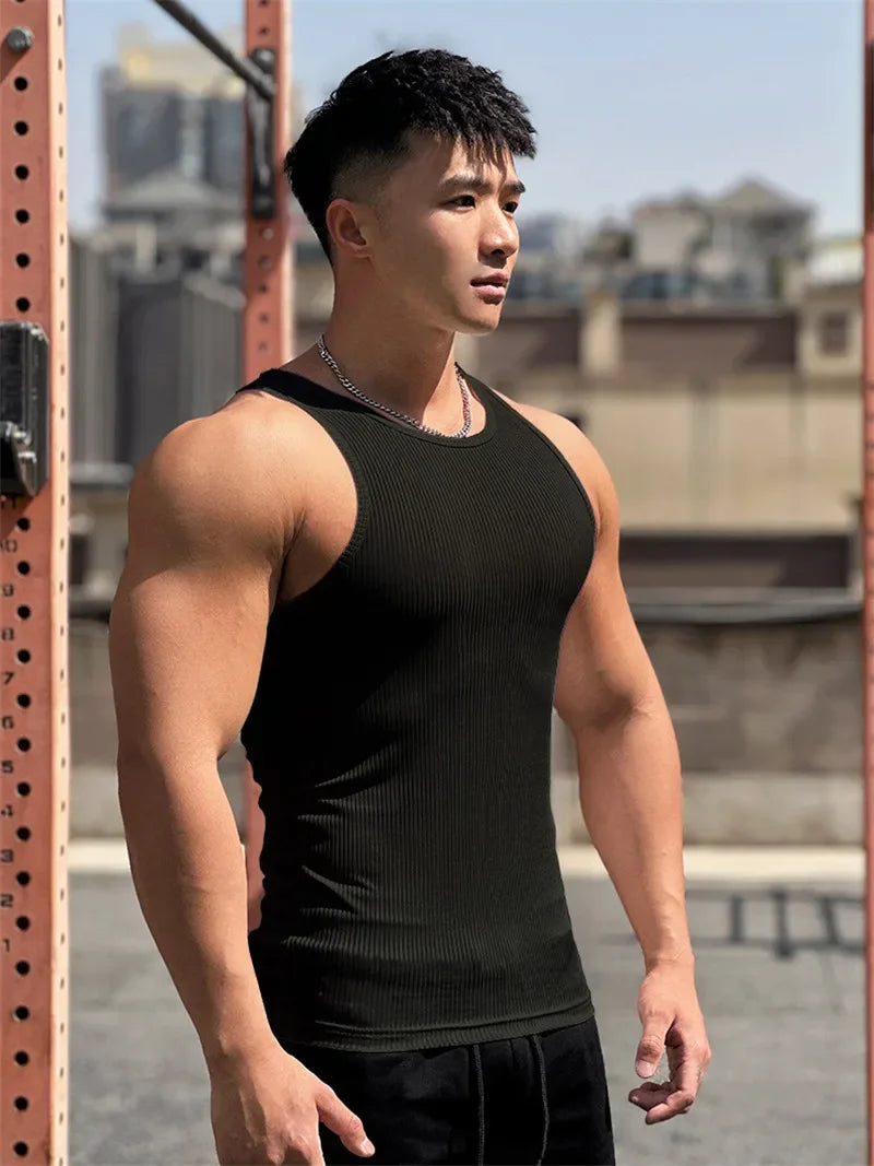Tank Top Oversized de Hombre – Camiseta Sin Mangas, Cuello Redondo con Rayas Elásticas, Gym, Fitness, Running y Bodybuilding