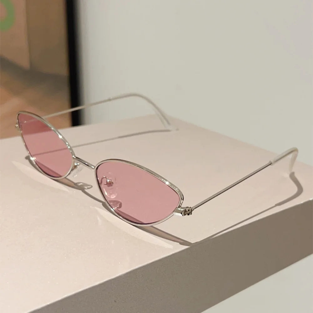 Gafas de Sol Mujer 2025 | Retro Marco Pequeño Moda Verano UV400 Viajes y Exterior