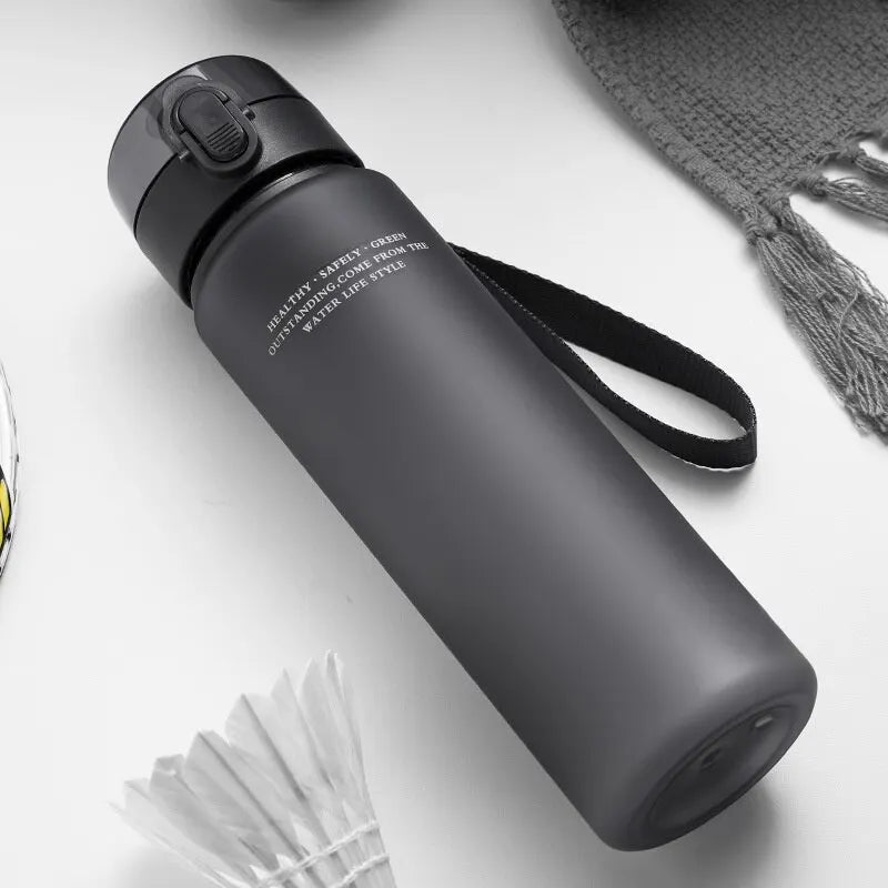 Botella Deportiva Portátil Libre de BPA | A Prueba de Fugas | 400ml / 560ml | Para Gimnasio, Viajes y Senderismo