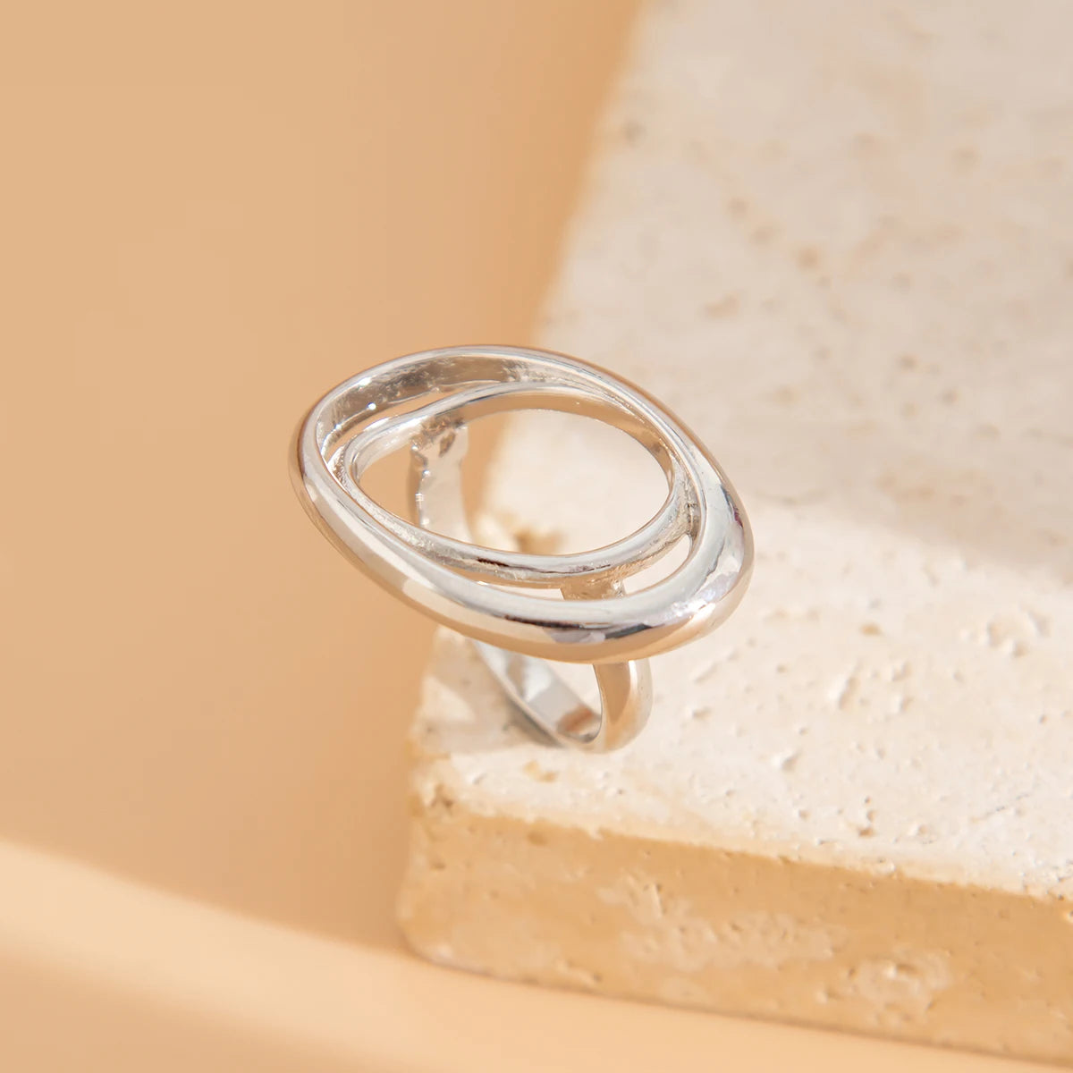 Anillo Boho Ajustable para Mujer – Diseño Creativo de Mariposas y Flores, Joyería de Moda 2025 Dorada o Plateada