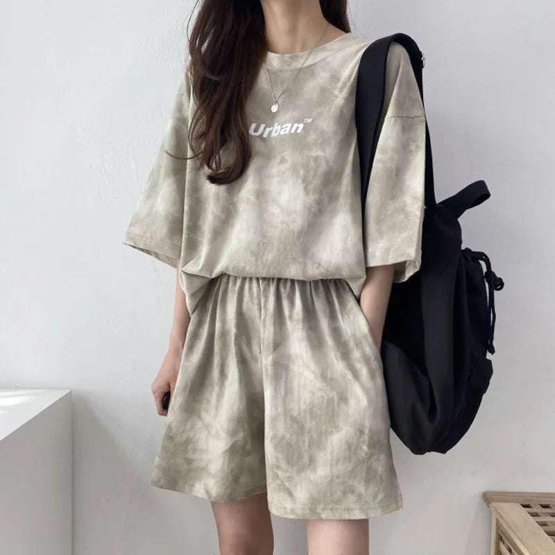 Conjunto Mujer Verano 2 Piezas | Camiseta Tie Dye Oversize + Shorts Amplios con Bolsillos