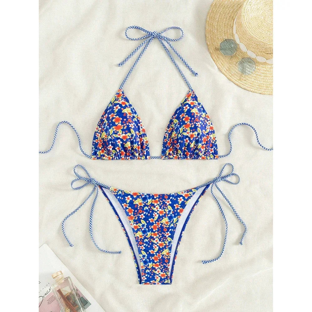 Bikini Micro Mujer 2025 | Floral Halter Thong Playa y Piscina