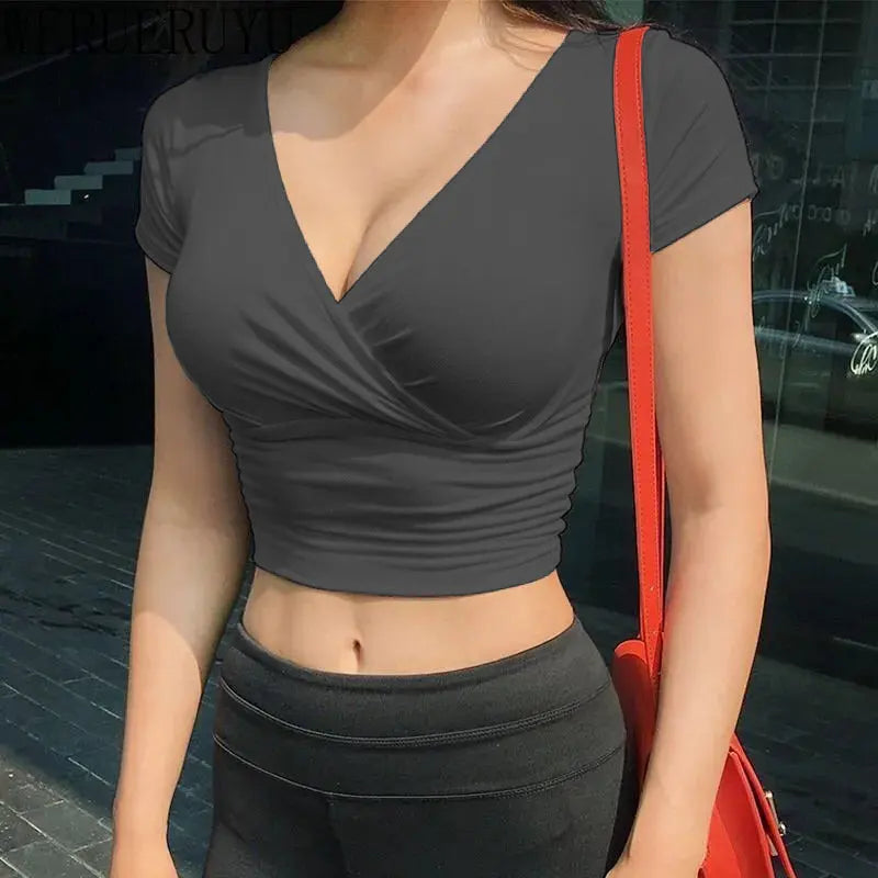Crop Top Negro Mujer Verano | Camiseta Sexy Escote V Manga Corta Estilo Y2K