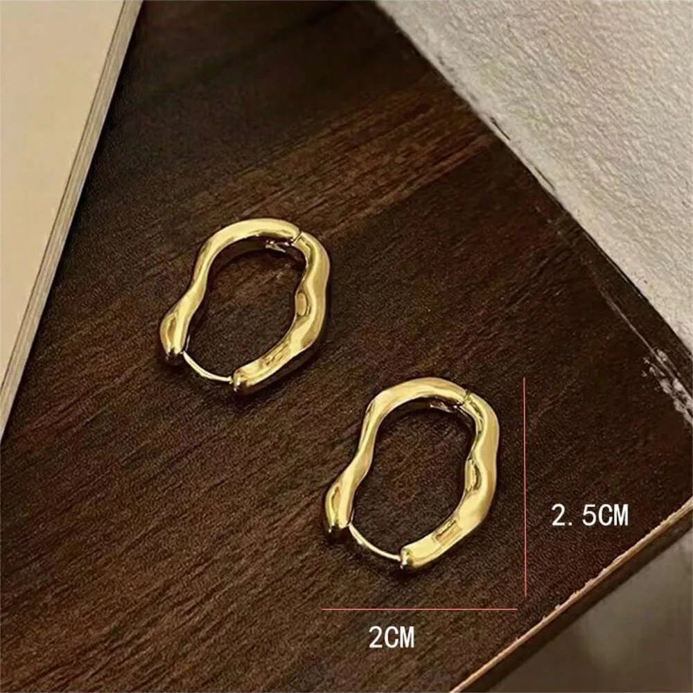 Pendientes Dorados Geométricos para Mujer | Aros Irregulares Modernos | Joyería de Fiesta con Estilo Personalizado