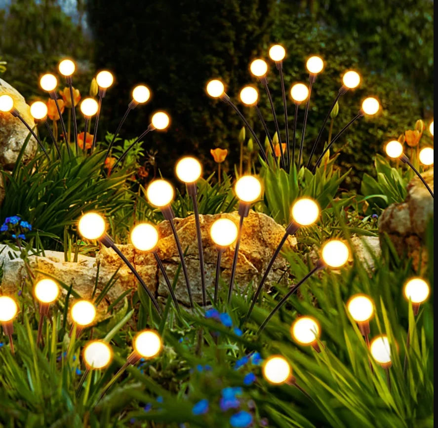 Luces Solares Firefly Impermeables – 8/10/40 LEDs RGB o Blanco Cálido para Jardín, Patio y Decoración Exterior