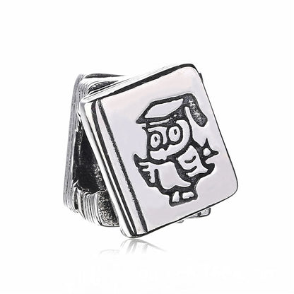 Charm colgante maestra plata 2023 – Abalorio en forma de cuaderno, lápiz y birrete para pulsera tipo Pandora mujer