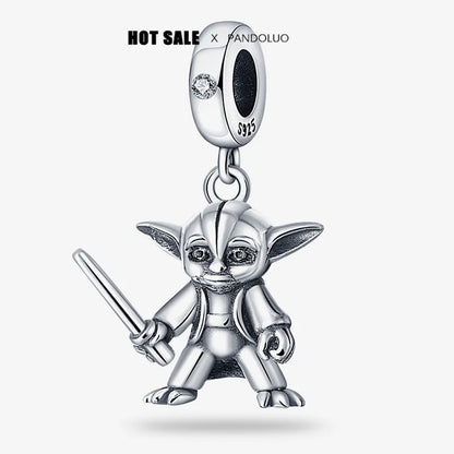 Charm Star Wars Mandalorian en Plata 925 – Abalorio Yoda y Casco Mandalorian para Pulsera Original Mujer