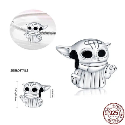 Charm Star Wars Mandalorian en Plata 925 – Abalorio Yoda y Casco Mandalorian para Pulsera Original Mujer