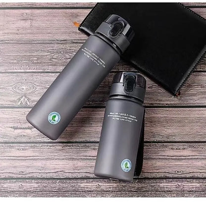 Botella Deportiva Portátil Libre de BPA | A Prueba de Fugas | 400ml / 560ml | Para Gimnasio, Viajes y Senderismo