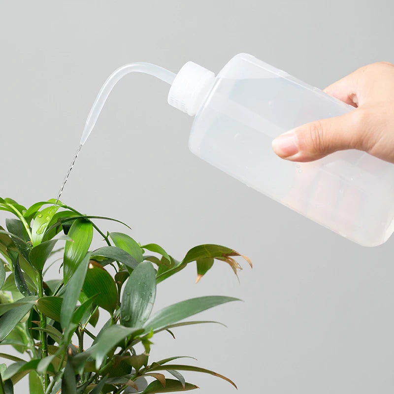 Regadera de Precisión 150/250/500mL – Botella de Plástico con Pico para Riego de Suculentas, Plantas y Flores + Herramientas de Jardinería
