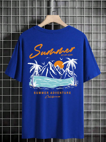 Camiseta Hombre 2025 | “Off Again Adventure” Estilo Verano Casual Oversize