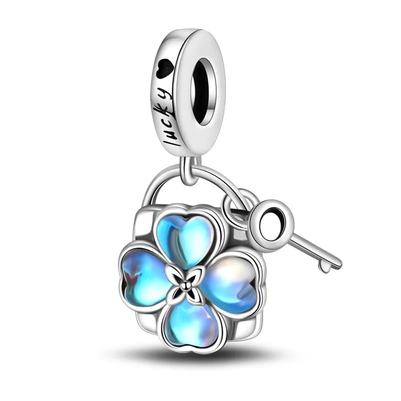 Charm de Plata S925 Mariquita de Siete Puntos y Trébol de la Suerte – Abalorio Colorido y Brillante para Pulseras Originales