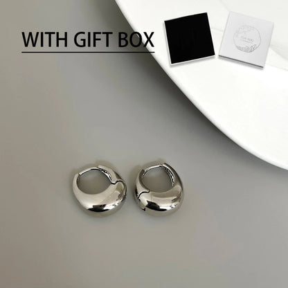 Aretes Ovalados Elegantes de Metal 3D para Mujer - Joyería Moderna para Trabajo y Ocasiones Especiales