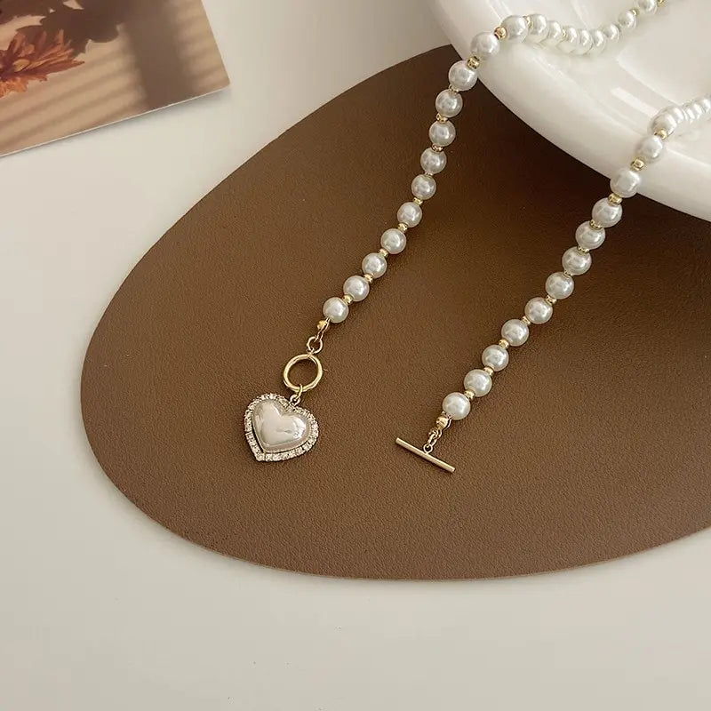 Collar Elegante de Perlas con Colgante de Corazón – Joyería Coreana de Lujo para Mujer, Regalo Sofisticado