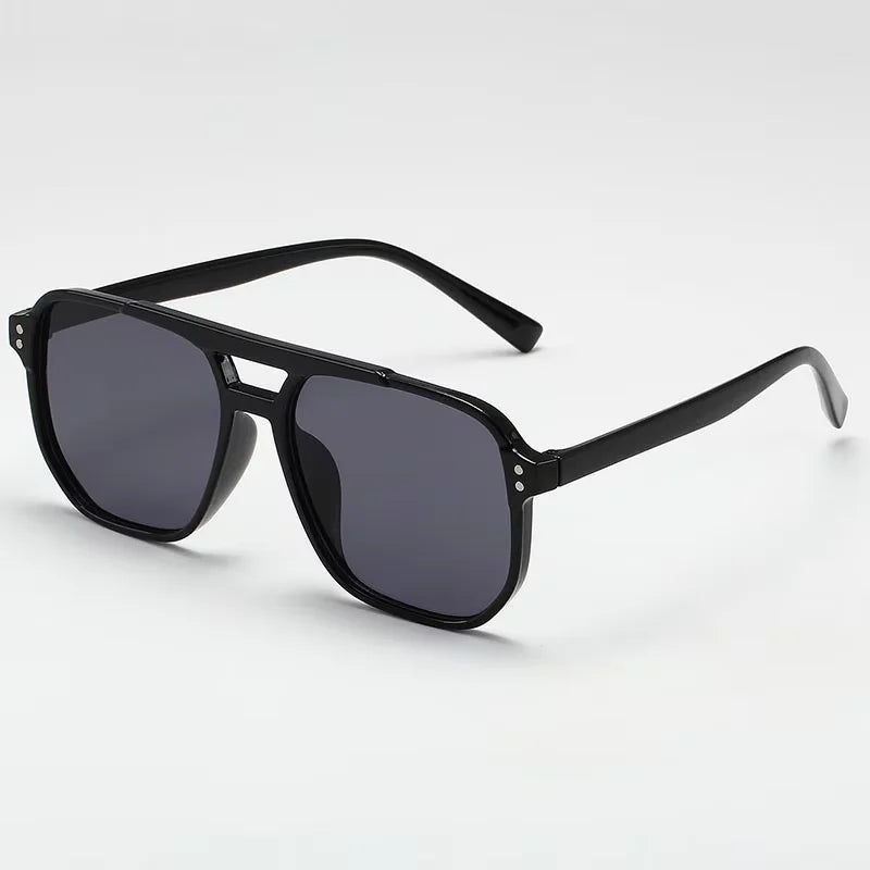Gafas de Sol Vintage Unisex | Estilo Cuadrado, Lente Negra, Protección UV400