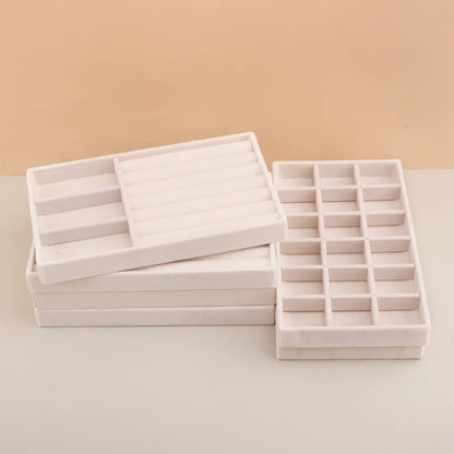 Bandeja Organizadora de Joyería en Terciopelo – Caja Apilable Beige para Anillos, Aretes y Accesorios