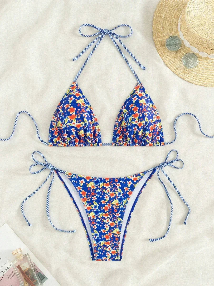 Bikini Micro Mujer 2025 | Floral Halter Thong Playa y Piscina