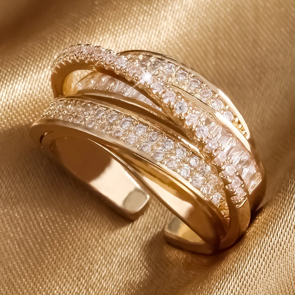 Anillo Estrella Multicapa con Circonia – Joyería de Cobre Chapada en Oro 18K para Mujer, Regalo Elegante