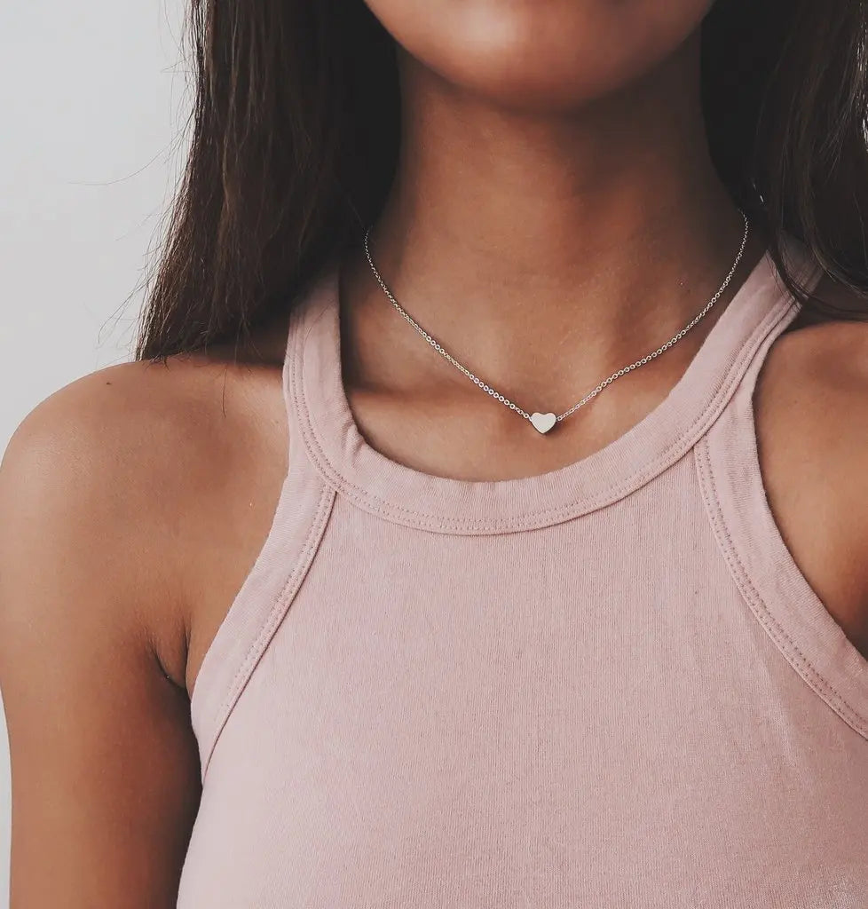 Collar Doble Capa con Mariposa Brillante – Cadena Delicada para Mujer, Joyería Elegante