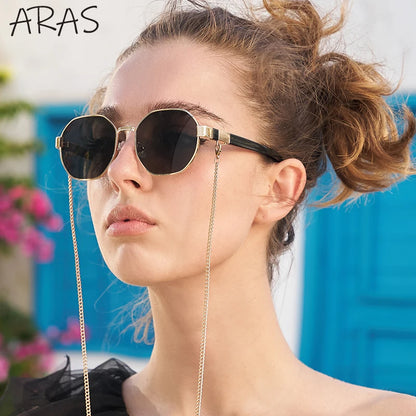 Gafas de Sol Poligonales con Cadena para Mujer | Tendencia 2025 Lujo y Estilo Único