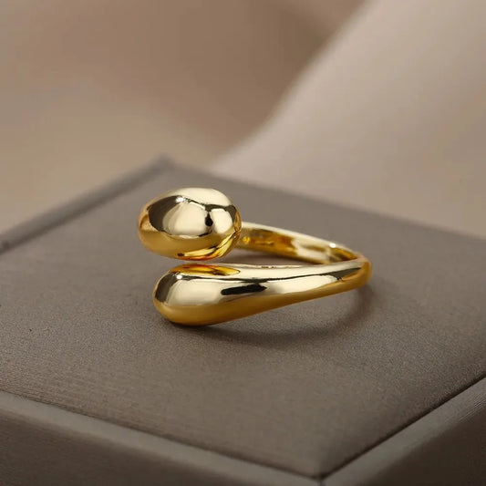Anillo de Acero Inoxidable para Mujer | Diseño Simple y Elegante | Color Oro | Joyería de Alta Calidad para Boda o Fiesta