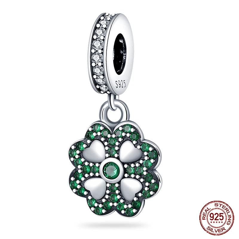 Charm de Plata S925 Mariquita de Siete Puntos y Trébol de la Suerte – Abalorio Colorido y Brillante para Pulseras Originales