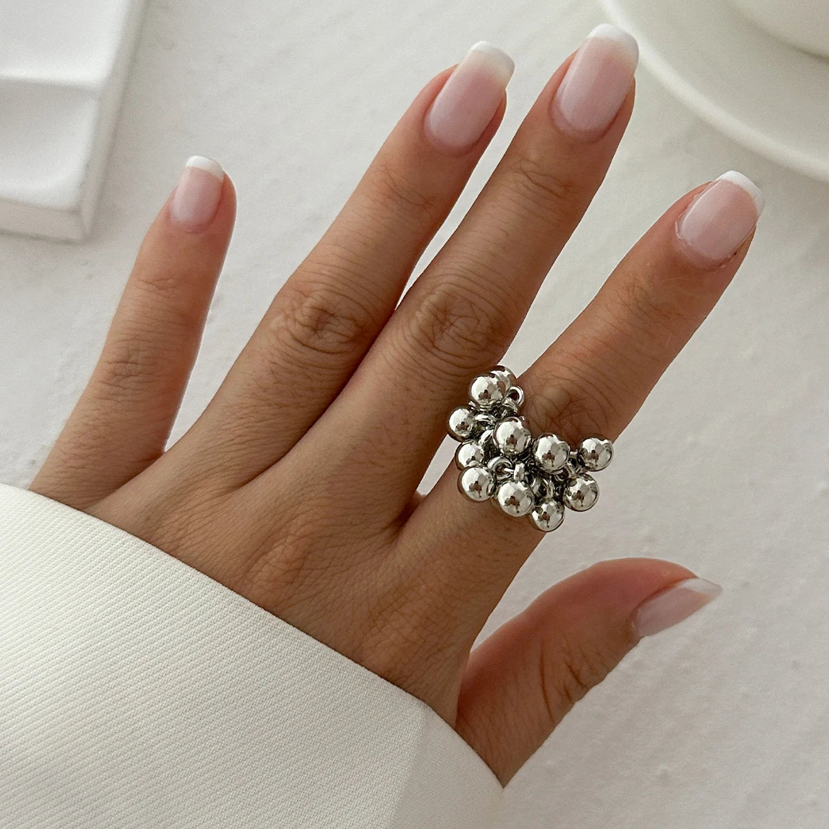 Anillo Unisex Punk Hip Hop 2024 – Diseño Abierto de Bola Metálica CCB, Joyería Minimalista para Hombre y Mujer