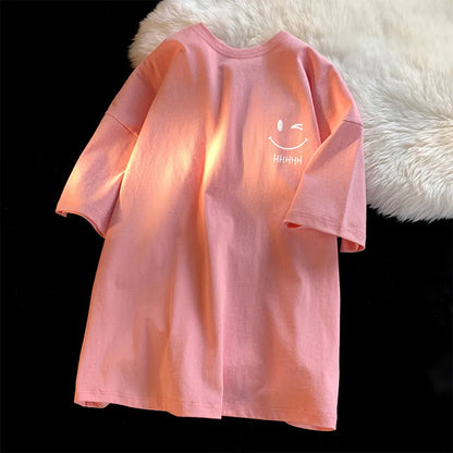 Camiseta Oversize Unisex Smiley Face | Moda Urbana Estilo Casual para Hombre y Mujer