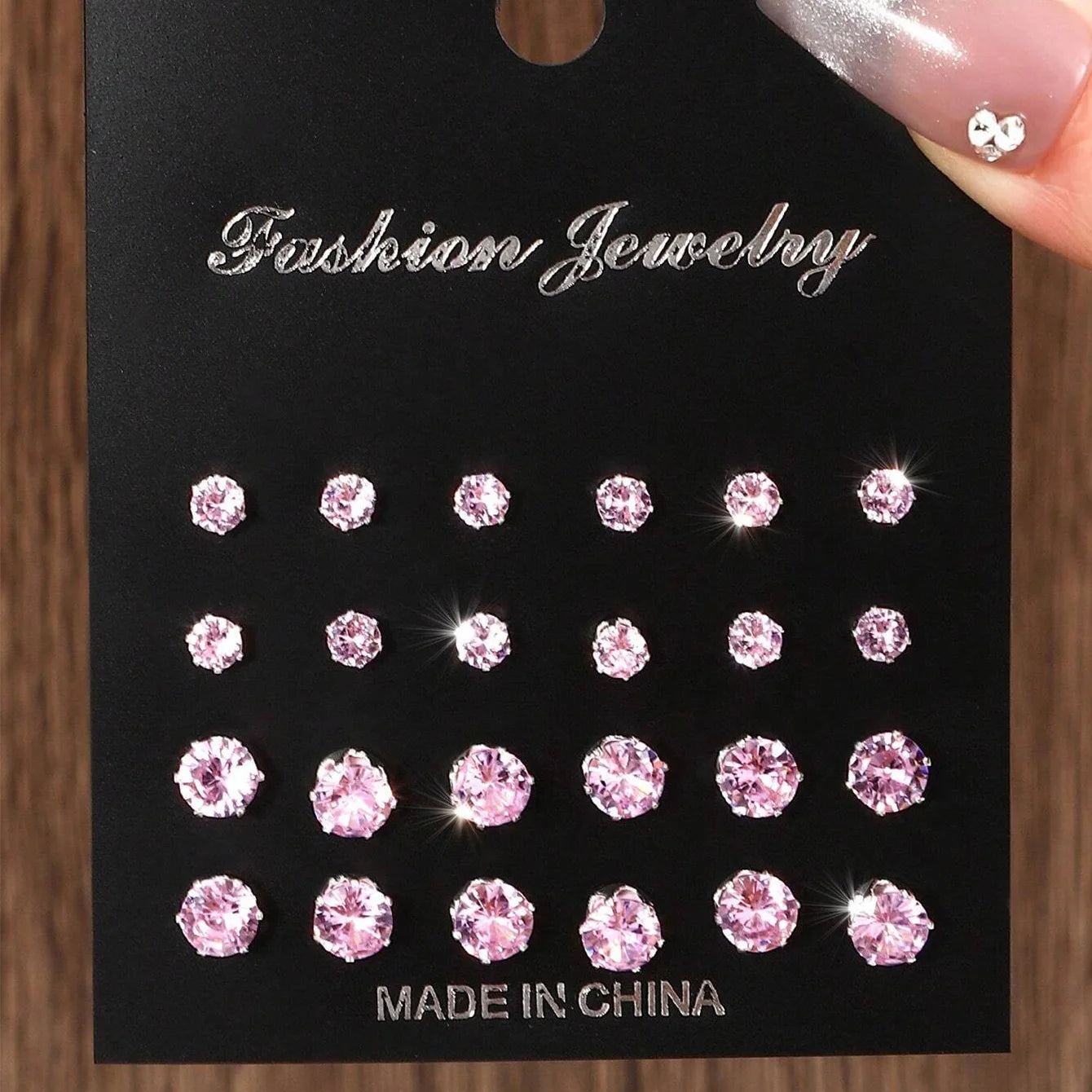 Set de 12 Pares de Aretes de Circonia – Pendientes Brillantes y Elegantes para Mujer, Regalo Ideal