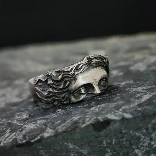 Anillo Retro para Hombre Máscara Venus – Joyería Estilo Thai en Plata Antigua con Relieve Ajustable