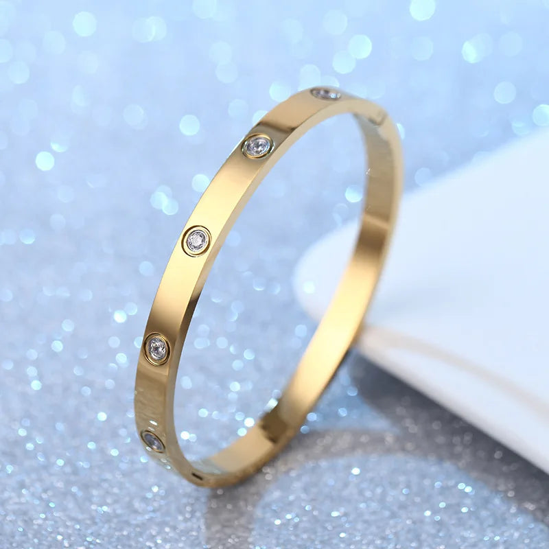 Pulsera Brazalete Unisex Dorado | Brazalete de Moda Brillante con Inscripción Love | Joyería Ligera de Lujo para Hombre y Mujer