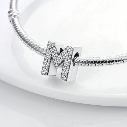 Charm letra alfabeto A-Z con circonias rosas en plata 925 – Abalorio elegante para pulseras tipo Pandora, joyería DIY personalizada