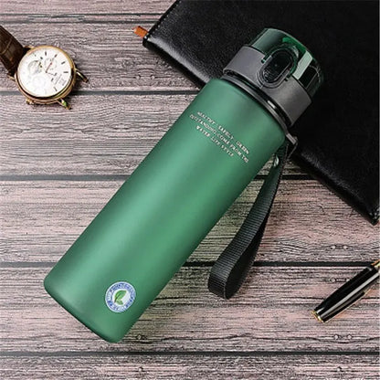 Botella Deportiva Portátil Libre de BPA | A Prueba de Fugas | 400ml / 560ml | Para Gimnasio, Viajes y Senderismo