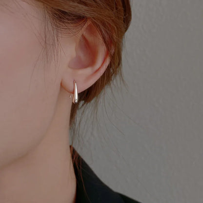 Aretes de Plata 925 en Forma de Gota – Pendientes Elegantes para Mujer, Estilo Minimalista y Retro