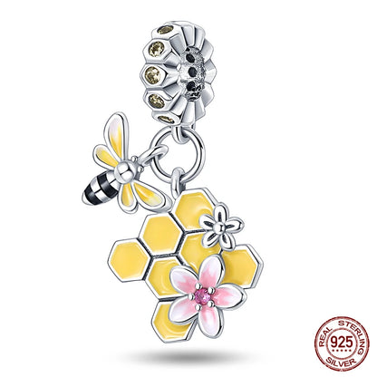 Charm de Plata S925 Mariquita de Siete Puntos y Trébol de la Suerte – Abalorio Colorido y Brillante para Pulseras Originales