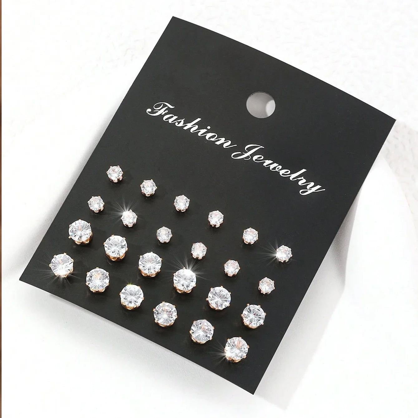 Set de 12 Pares de Aretes de Circonia – Pendientes Brillantes y Elegantes para Mujer, Regalo Ideal
