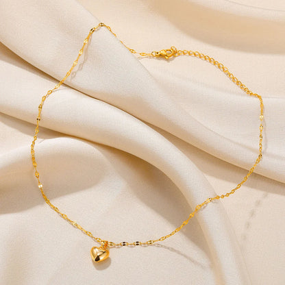 Collar de Acero Inoxidable con Corazón – Gargantilla Moderna y Sencilla para Mujer, Joyería de Moda 2023