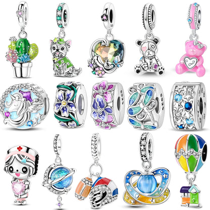 Charm de Plata 925 Trébol Azul Degradado y Flor Iris Rosa – Abalorio Elegante para Pulseras Originales