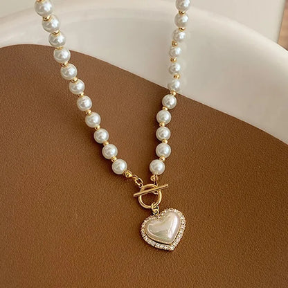 Collar Elegante de Perlas con Colgante de Corazón – Joyería Coreana de Lujo para Mujer, Regalo Sofisticado
