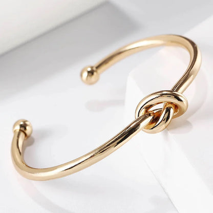 Pulsera Vintage de Acero Inoxidable – Diseño Trenzado Unisex Estilo Gótico y Streetwear