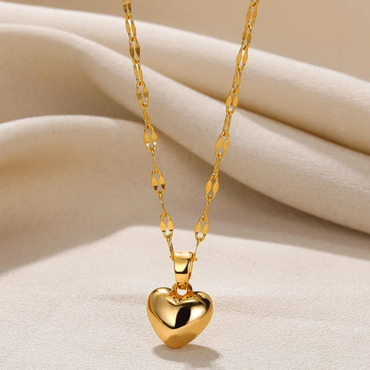 Collar de Acero Inoxidable con Corazón – Gargantilla Moderna y Sencilla para Mujer, Joyería de Moda 2023